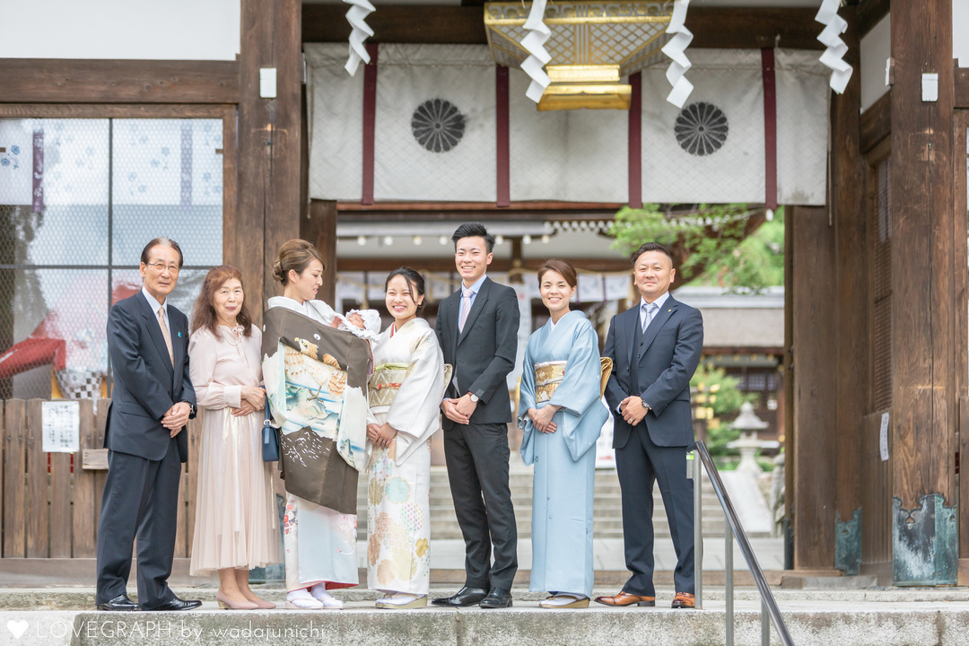ママ向け お宮参りは何を着ればいい Ngな服装は お宮参りのママの服装解説 ママ向け お宮参りは何を着ればいい Ngな服装は お宮参りのママの服装解説