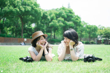 Saya × Erika